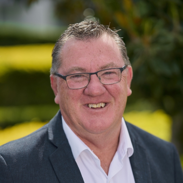 Team Members Elders Real Estate Advantage Group